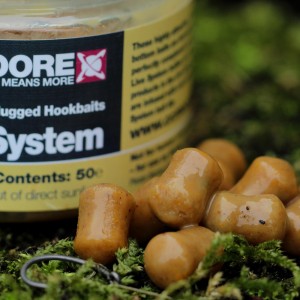 **CCMOORE LIVE SYSTEM GLUGGED DUMBELL HOOKBAITS 10 x 15 MM.