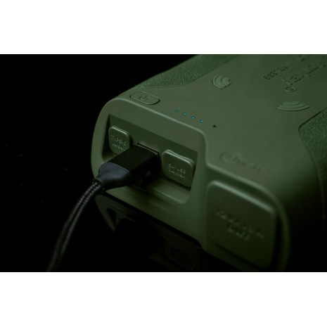 RIDGEMONKEY VAULT C-SMART POWERBANK WIRELESS 77850 MAH VERDE-1