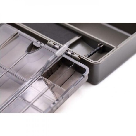 KORDA BASIX TACKLE BOX  -3