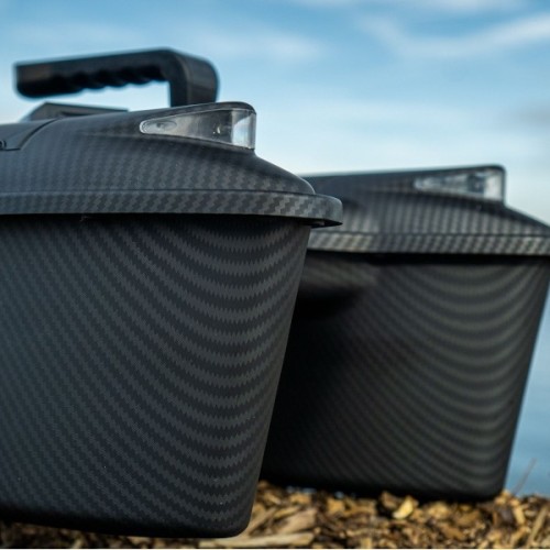 RIDGEMONKEY HUNTER 750 BAIT BOAT  -1