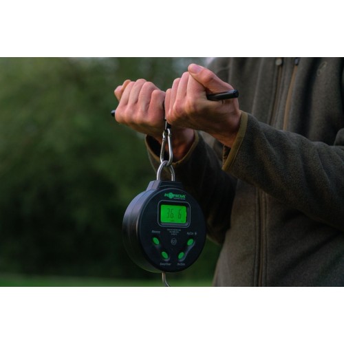 KORDA DIGITAL SCALE 132 LB./ 60 KG.   NEW 2022-1