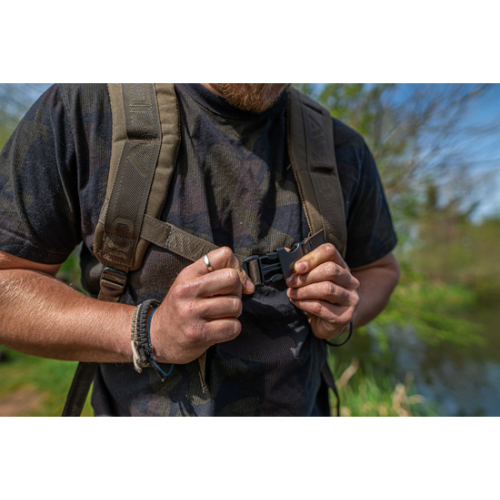 AVID CARP COMPAUND RUCKSACK   NEW 2022-6