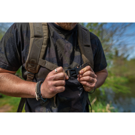 AVID CARP COMPAUND RUCKSACK   NEW 2022-6