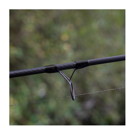 AVID CARP AMPLIFY SPOD & MARKER RODS 12 FT-2