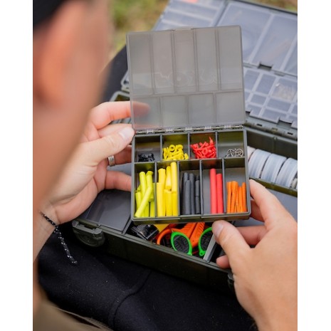 FOX ADJUSTABLE COMPARTMENT BOXES   NEW
