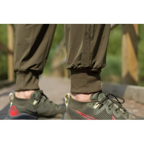 KORDA ULTRALITE JOGGERS OLIVE   NEW -4