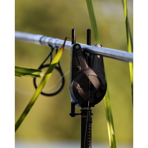 TRAKKER DB7-R 3 ROD BITE ALARM SET-4
