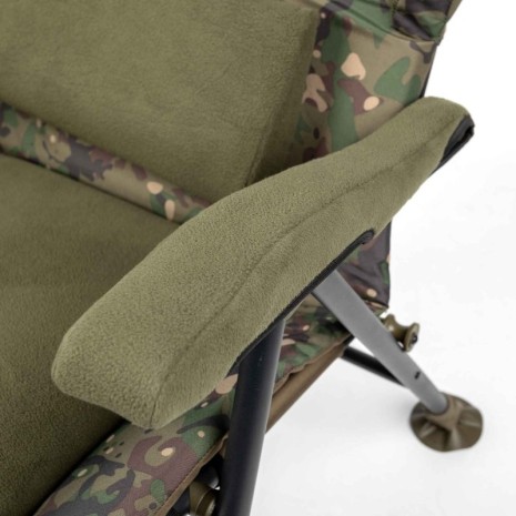 TRAKKER LEVELITE CAMO LONGBACK RECLINER   NEW-5