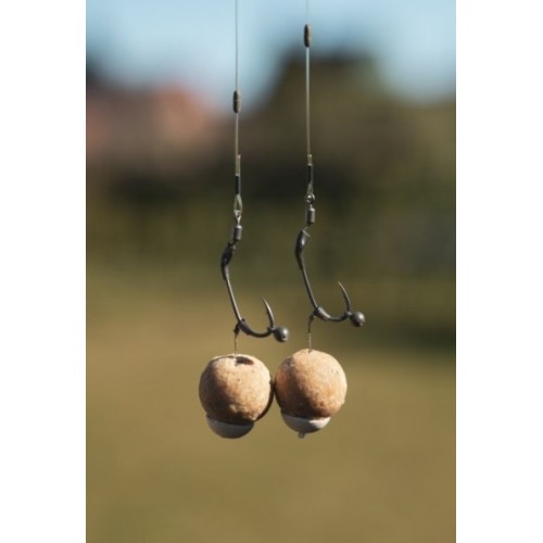 KORDA SHOT ON THE HOOK