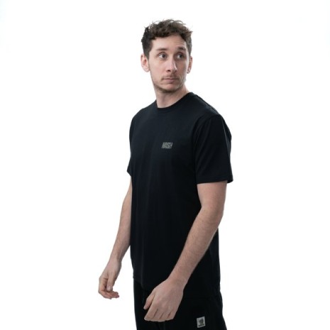 NASH MAKE IT HAPPEN CARP LOGO T SHIRT BLACK