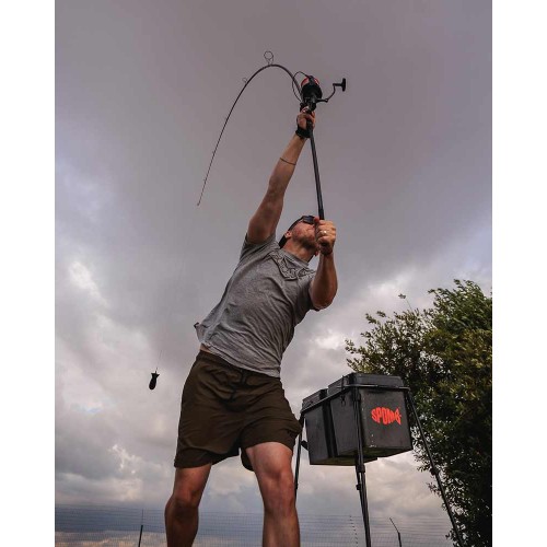 FOX SPOMB TAPERED BRAIDED LEADERS RED & BLACK...