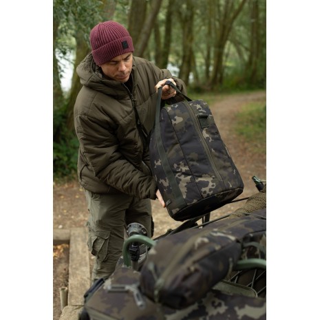 KORDA COMPAC COBB BAG DARK KAMO