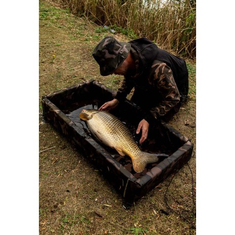 FOX CAMOLITE WELDED FLAT MAT WITH SIDES  NEW