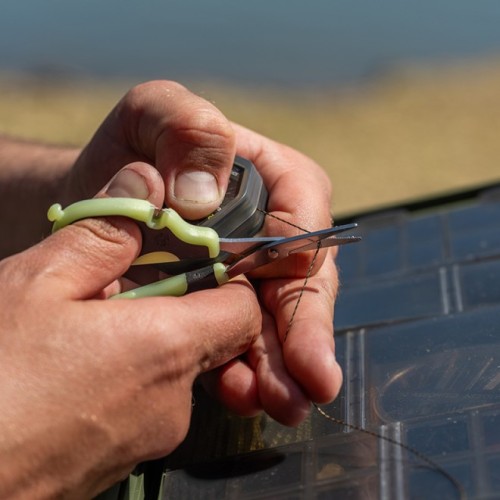 RIDGEMONKEY NITE GLO STRIP N SNIP SCISSORS