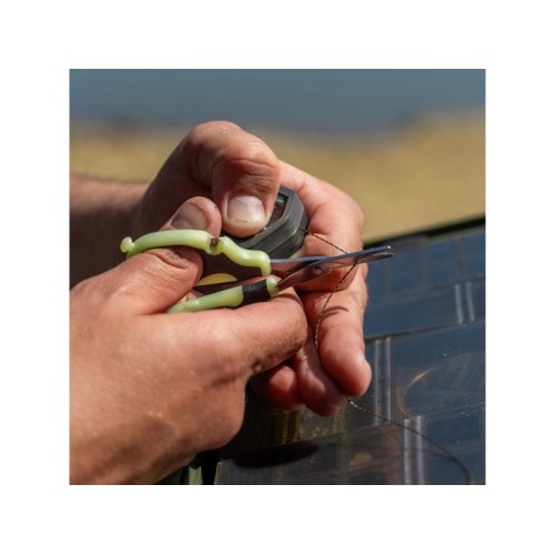 RIDGEMONKEY NITE GLO STRIP N SNIP SCISSORS