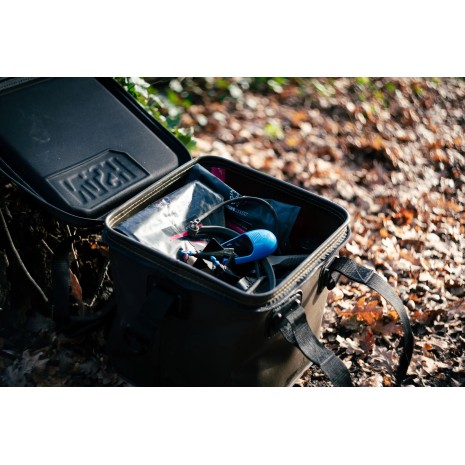 NASH SUBTERGUGE WATERBOX CARRYALL  NEW