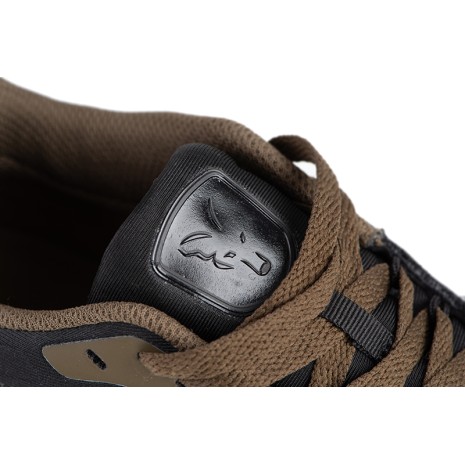 FOX EXPLORER TRAINER V2   NEW