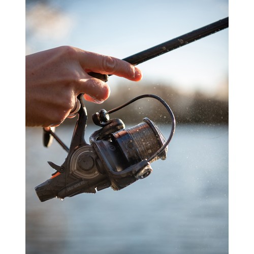 FOX EOS 10000 FS REEL  NEW