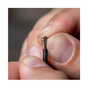 AVID CARP OUTLINE FLECKTONE LONG BAG STEM RING SWIVEL