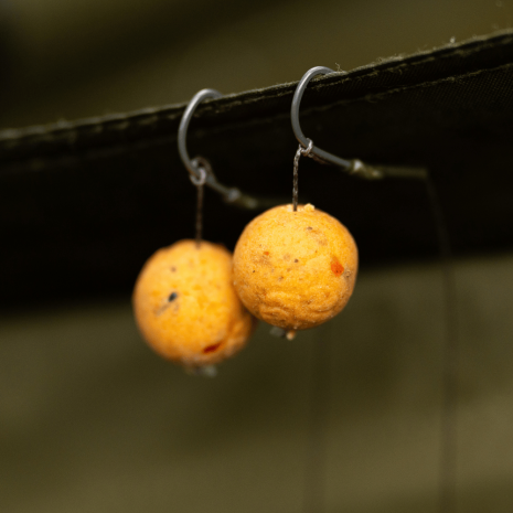 DYNAMITE PEPPERED FRUIT BOILES