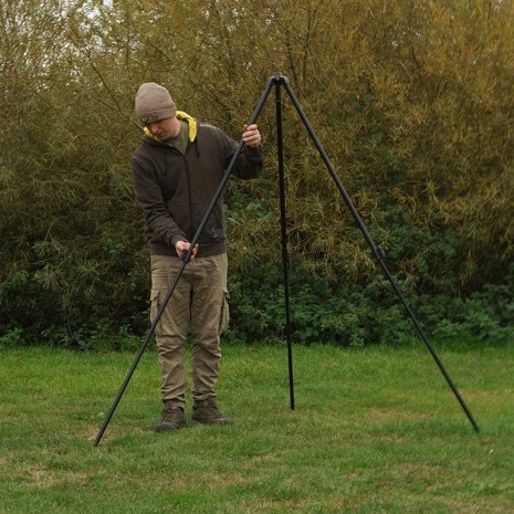 SOLAR WORLDWIDE WEIGH TRIPOD