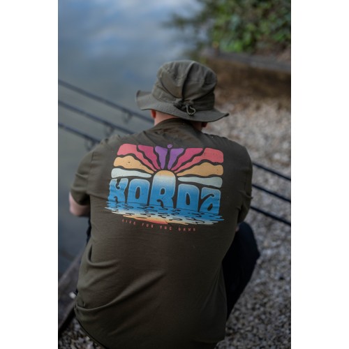 KORDA DAWN VIBES TEE DARK OLIVE