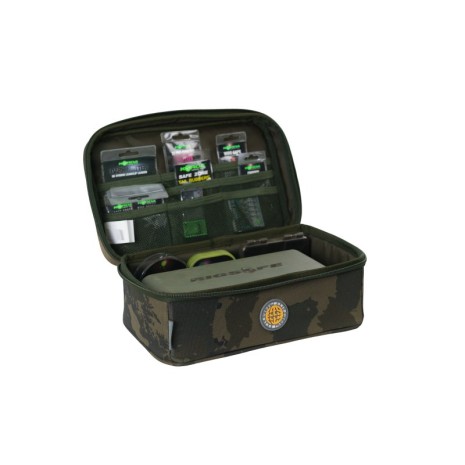 SOLAR WORLDWIDE TACKLE STATION STANDARD O LARGE