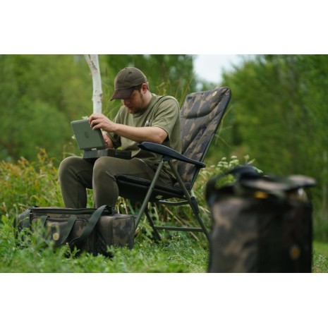 SOLAR WORLDWIDE RECLINER HIGH